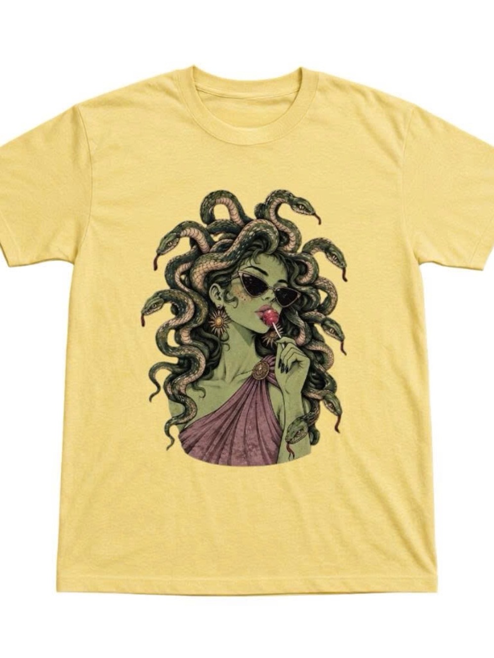 Gildan Shirt  Medusa Graphic Tee